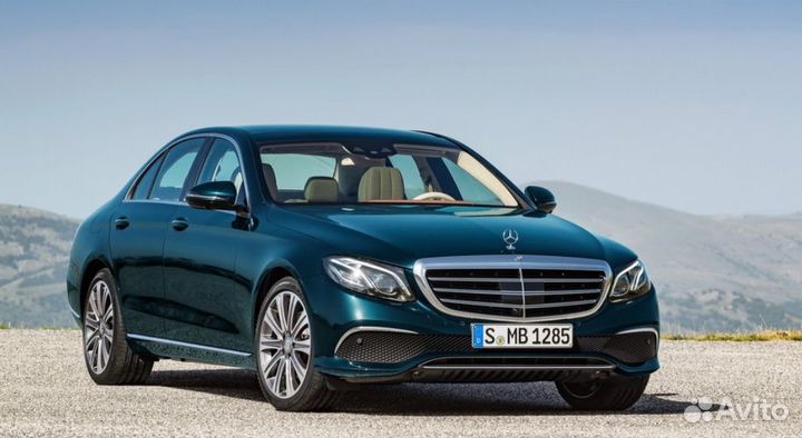 Стекло фары Mercedes W213