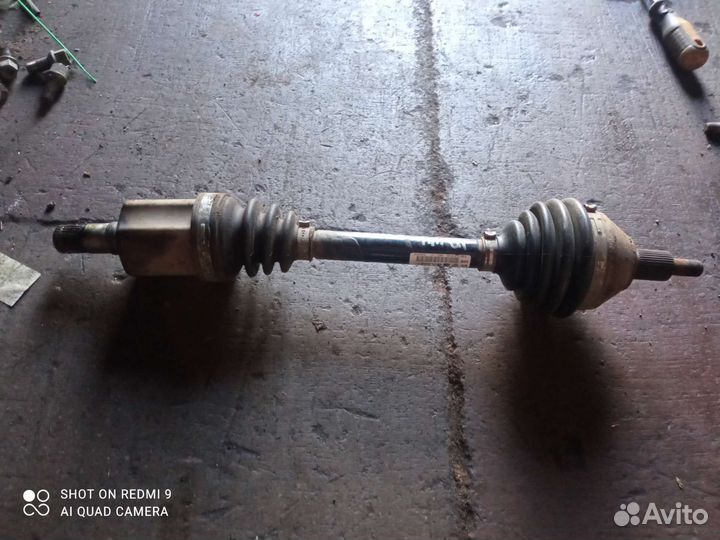 Привод левый Volkswagen Polo 1.6 cwva АКПП