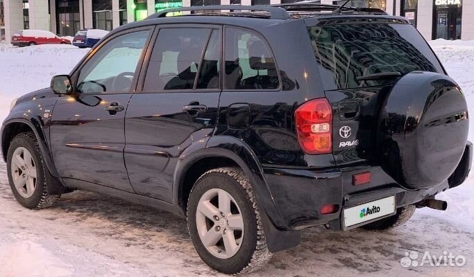 Toyota RAV4 2.0 AT, 2004, битый, 195 000 км