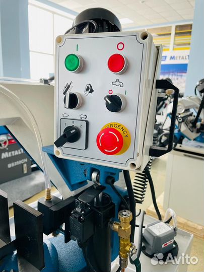 Ленточнопильный станок по металлу