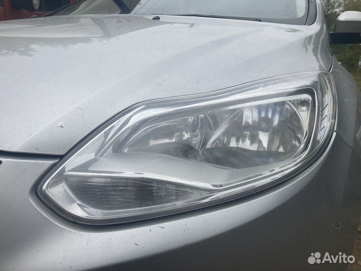 Фары на ford focus 3