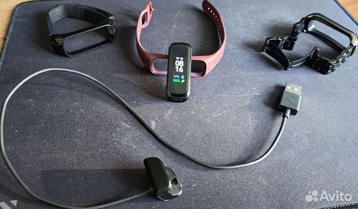 Фитнес браслет samsung galaxy fit 2