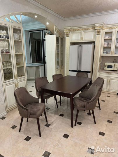 Обеденный стол \ Доставка по всей России