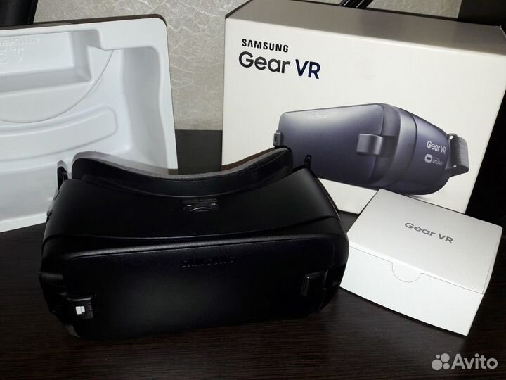 Очки виртуальные. Gear vr sm r323 Oculus