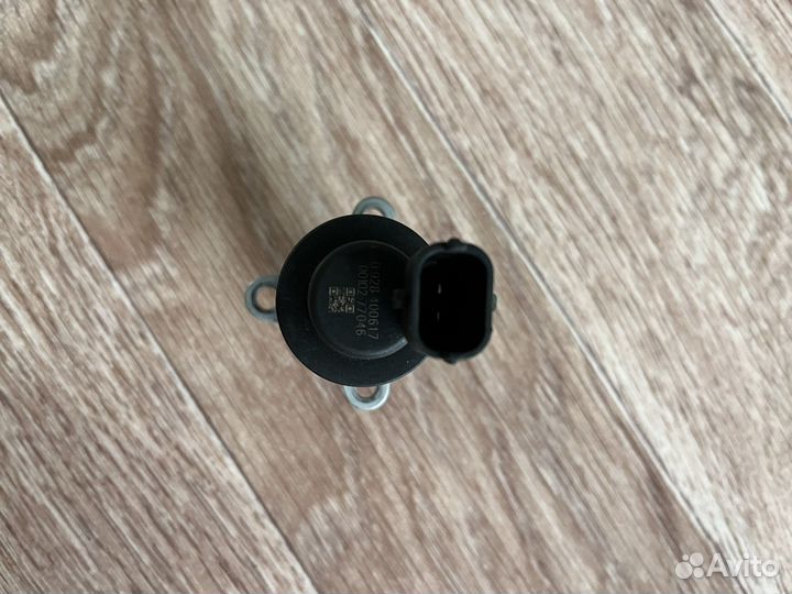 Клапан топливной рампы