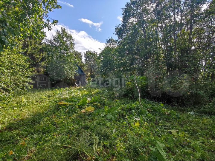 Участок 15,7 сот. (ИЖС)