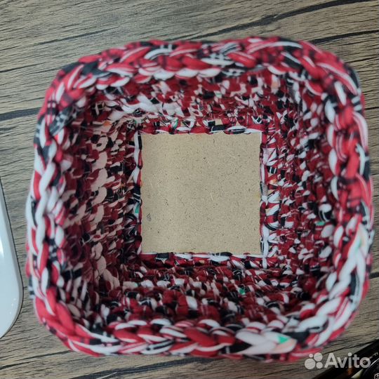 Корзинка из трикотажной пряжи