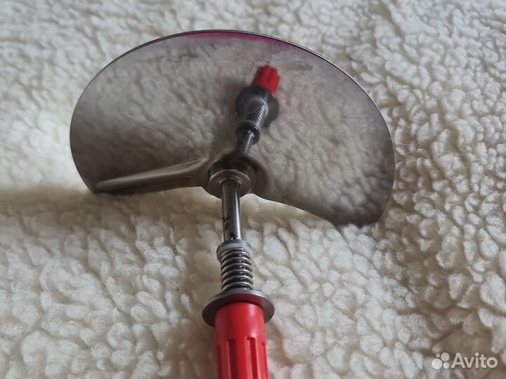 Запчасть шнек от мельницы Фантазия tupperware