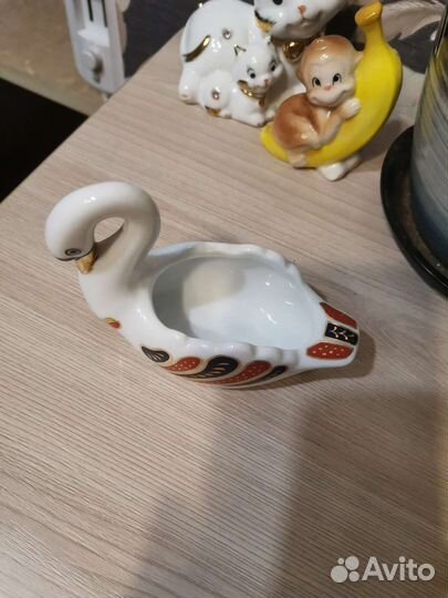 Фарфоровые статуэтки