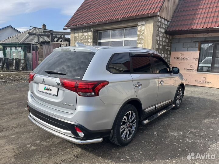 Mitsubishi Outlander 2.4 CVT, 2018, 80 000 км