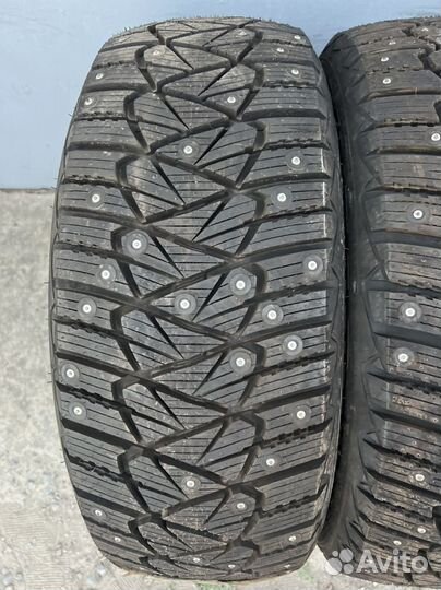 Goodyear Ultragrip 600 225/55 R17