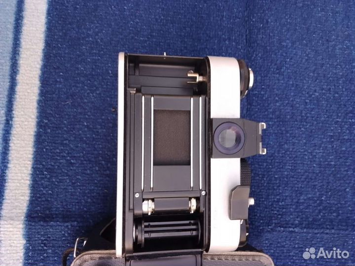 Плёночный фотоаппарат Зенит ет