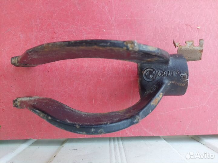 Вилка амортизатора BMW X5 E70