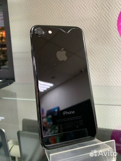 iPhone 7 32 гб Jet Black