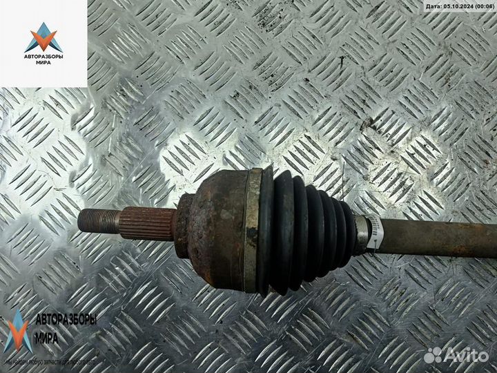 Полуось передняя правая (приводной вал, ШРУС)