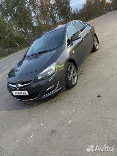 Opel Astra 1.6 МТ, 2013, 339 500 км