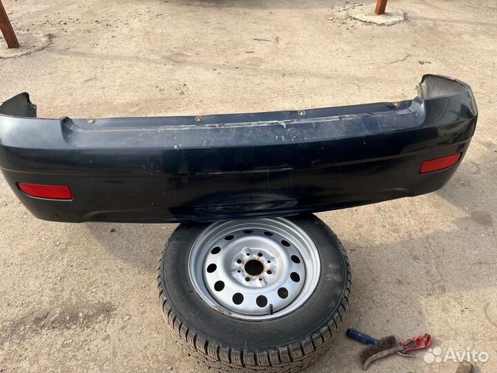 Бампер на priora хэтчбек задний