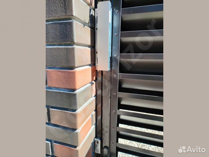 Электромагнитный замок на дверь