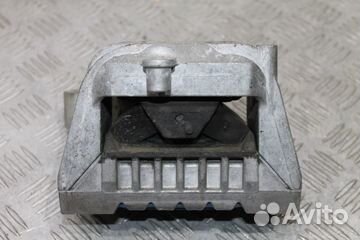 Подушка двигателя Volkswagen Audi Skoda 1K0199262M