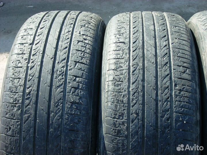 Nexen Roadian 581 235/55 R19 101V
