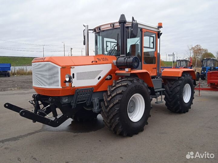 Трактор Ярославец Я-250, 2022