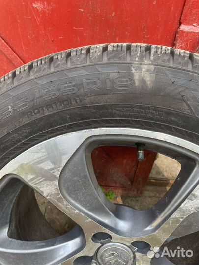 R18 Nokian Tyres Hakkapeliitta R5 SUV 235/55, PCD 5x112 DIA 66.6