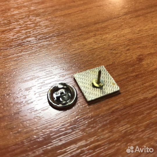 Мерч Значки ТТК корпоративный 2010 года