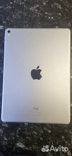 iPad pro 9.7
