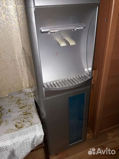 Кулер для воды