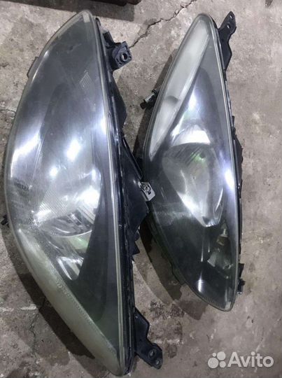 Фары для Mazda demio