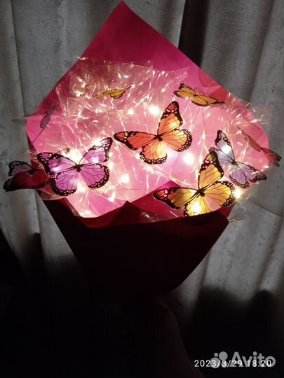 Букет из бабочек