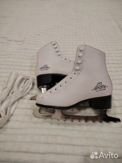 Продам коньки