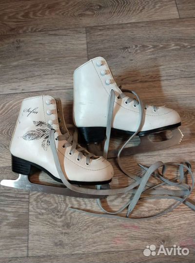 Фигурные коньки 30 р