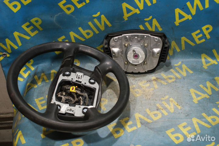 Руль с подушкой бещопасности audi A6 C5