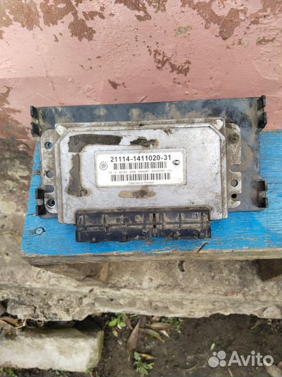 Запчасти на ваз 2110 бу