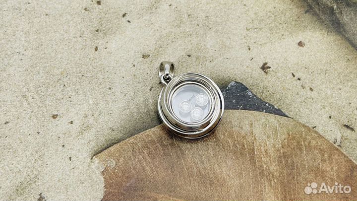 Золотой кулон chopard happy diamodns