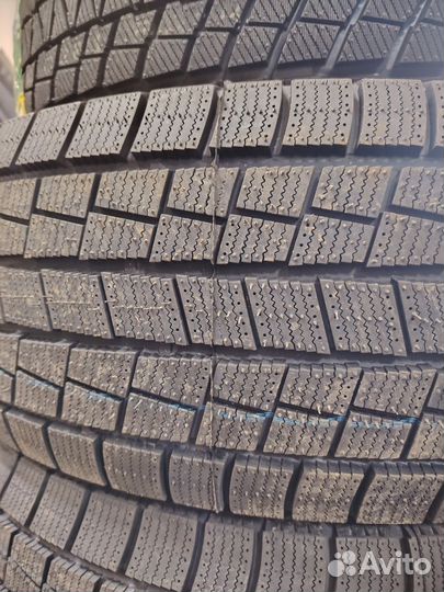 Goform W705 265/65 R17