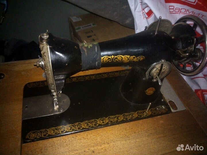 Швейная машинка