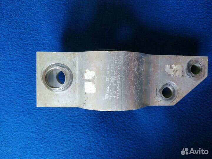 Сайлентблок рычага Volkswagen caddy