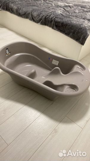 Ванночка для купания с горкой