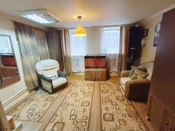 Комната 15 м² в 3-к., 1/2 эт.