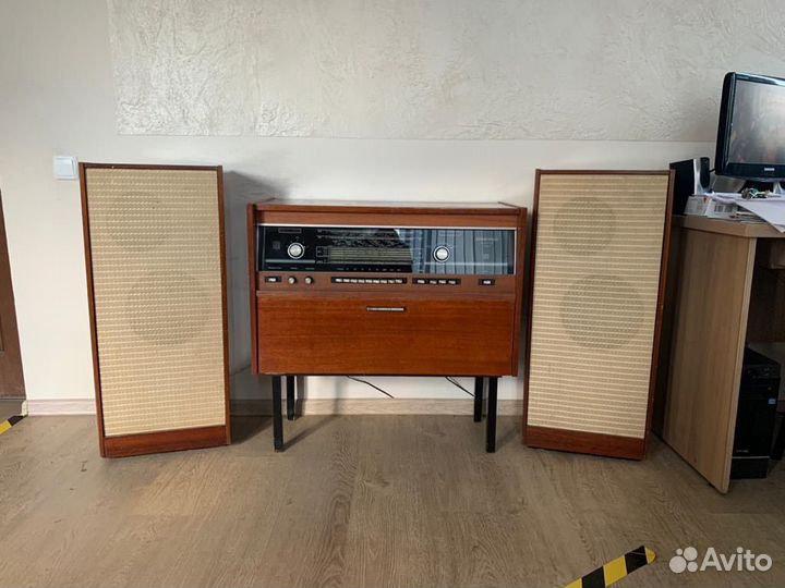 Радиола Симфония 003