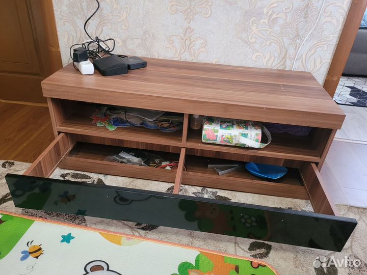 Тумба под телевизор бу