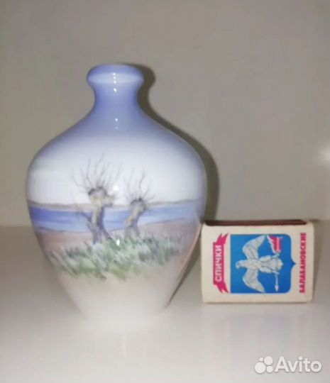 Милая старинная вазочка Дания