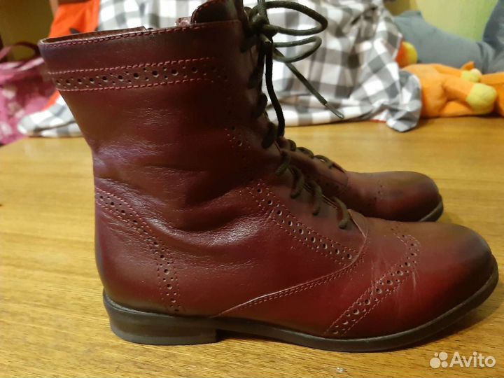 Ботинки женские размер 35