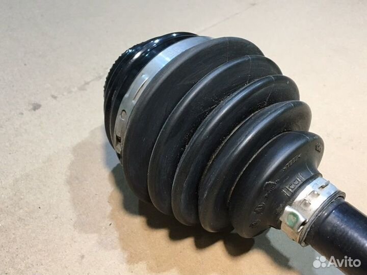 Приводной вал (привод) передний левый Bmw 1 2 3 4