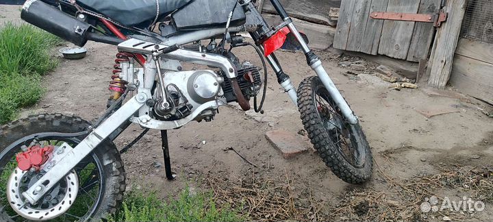 Продам питбайк 110 или обмен торг уместен