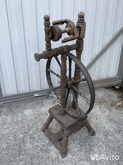 Веретено старинное