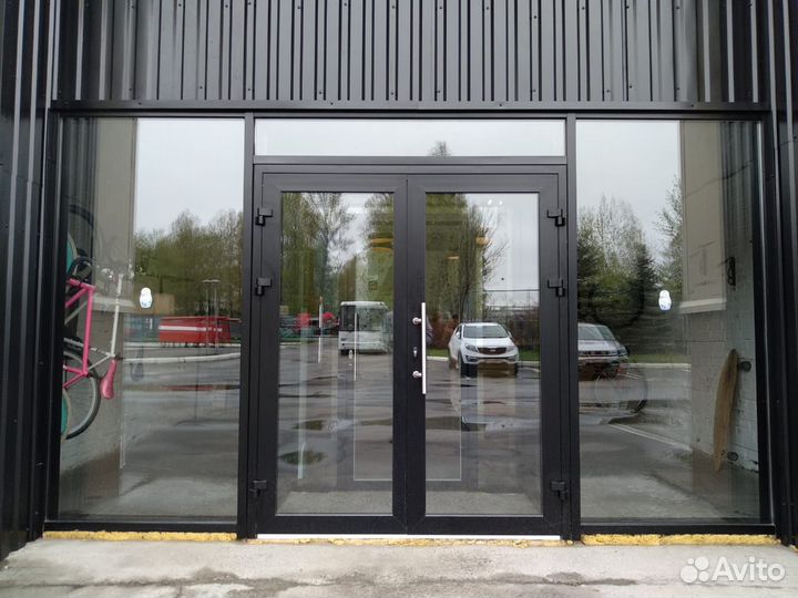 Алюминиевые двери