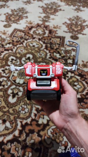 Роботы дерутся